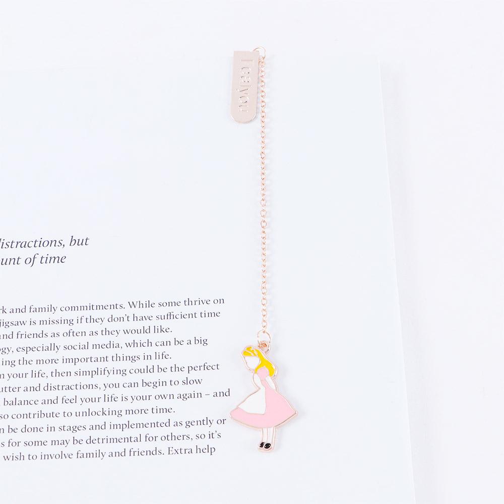 Book Clips Marker of Page Book Tag Pagination Mark Peach Heart Metal Bookmark Pendant Bookmark