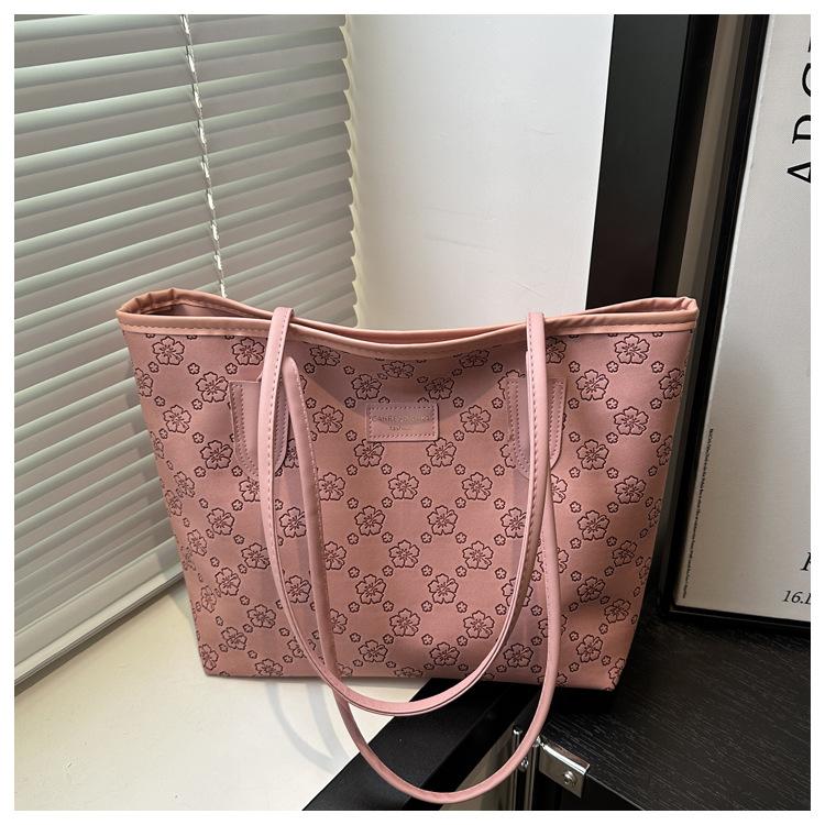 

Корейская версия простой повседневной сумки большой вместимости женская 2025 весна и лето модная универсальная сумка-тоут для поездок на работу на плечо розовый