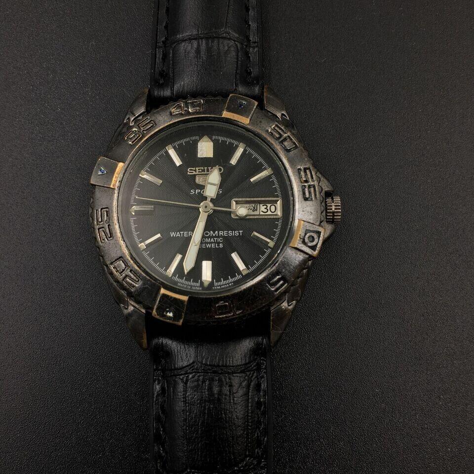 Overhauled Vintage Seiko Automatic Diver Antique Wristwatch Overseas Limited Edition Black Rare 31 Men's