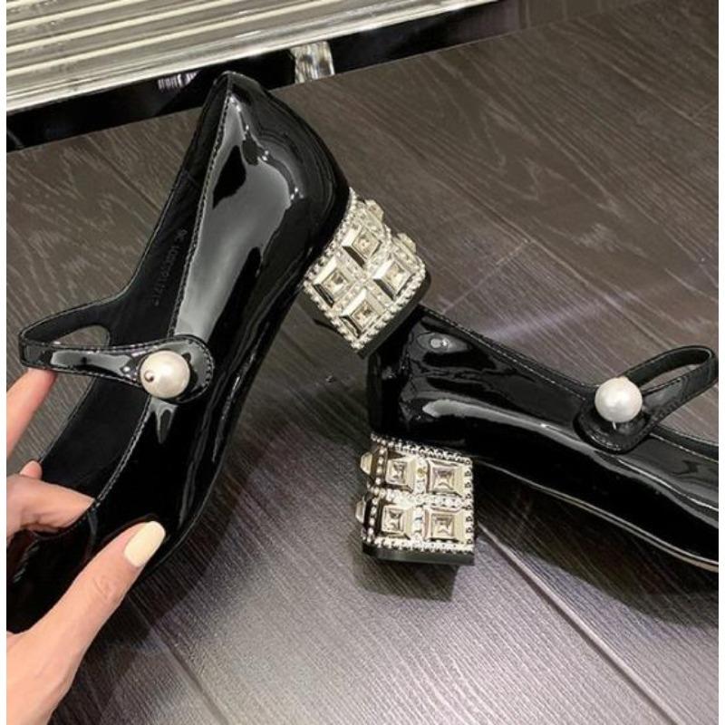 Fashion Shoes for Women Mary Jane Woman Footwear Gothic Round Toe with Medium Heels Diamond Crystals Rhinestone Pearl Popular Stylish