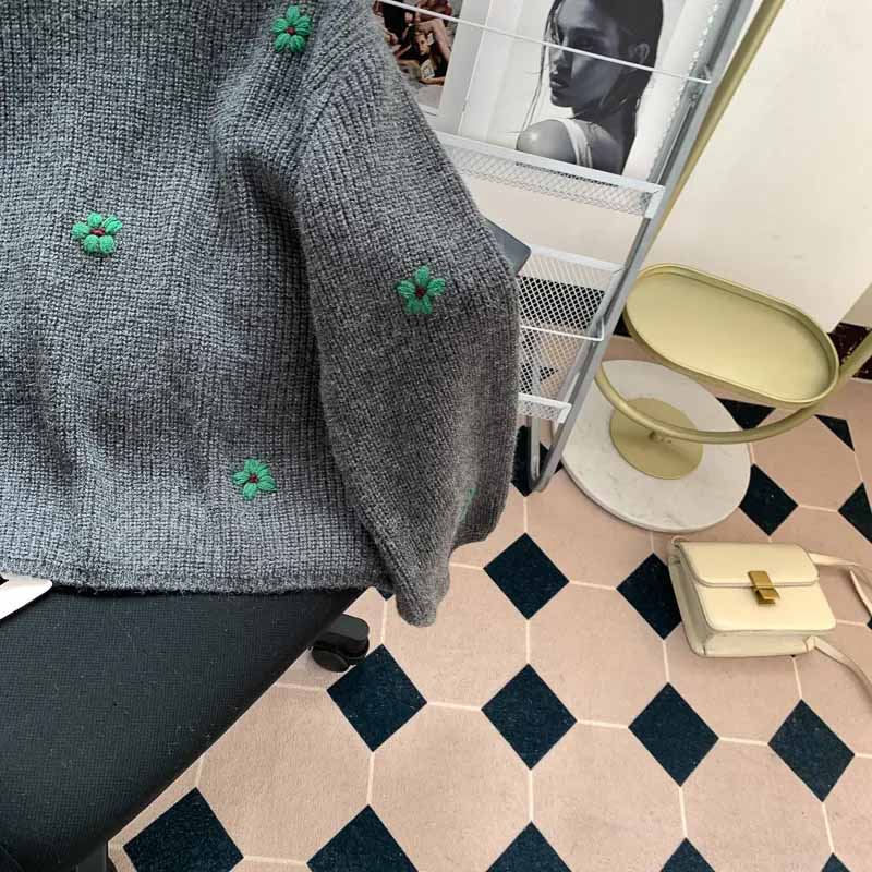 Sweater Women Winter Knitted Pullover Fir Loose Vintage Embroidered Flowers Knit Sweater