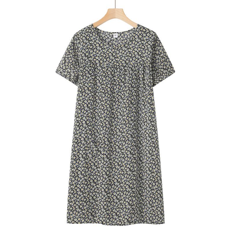 Silk-Blend Short Sleeve Nightgown for Moms, New Summer-Style Lightweight Loose Pajamas.