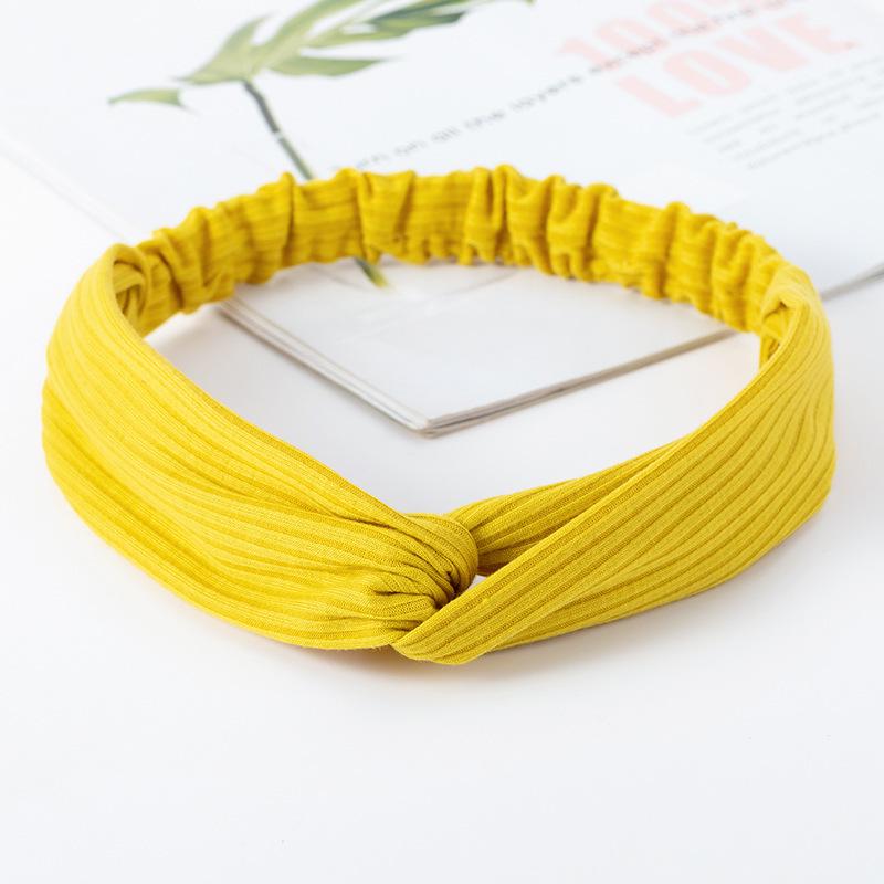 European & American Knit Crossover Headband: Pure Color Elastic Yoga Sports Hair Tie for Women