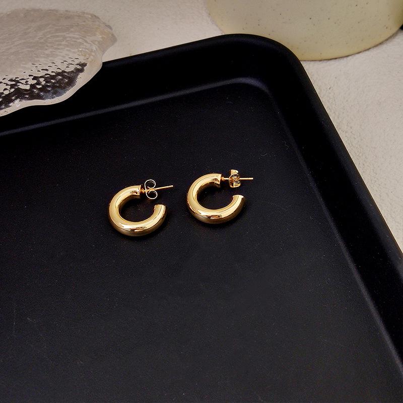 

Массивные круглые серьги-кольца C-образной формы с позолотой 18 карат для женщин