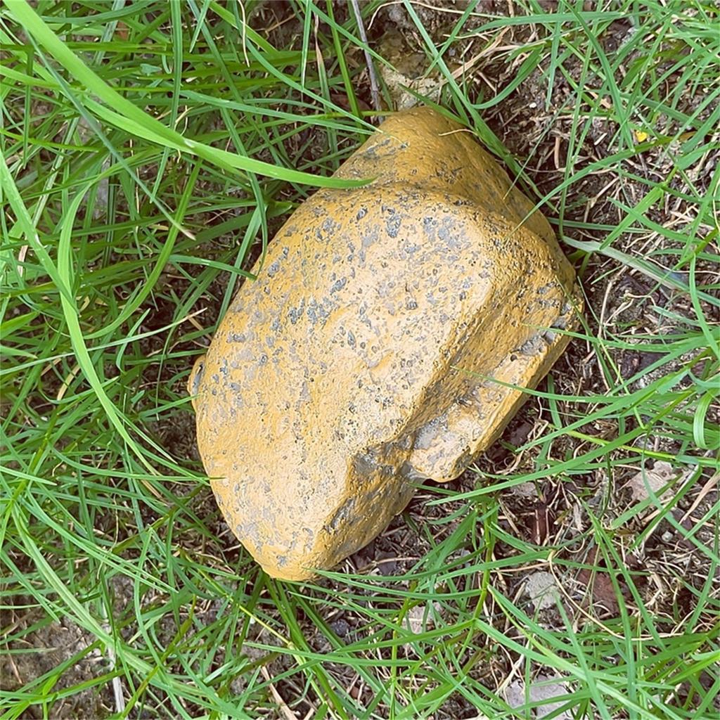 Simulierter Stein Ablenkungssafe Stashbox mit Fach Privates Geld Geheimes Aufbewahrungsgerät für Schlüssel Bargeld Wertsachen