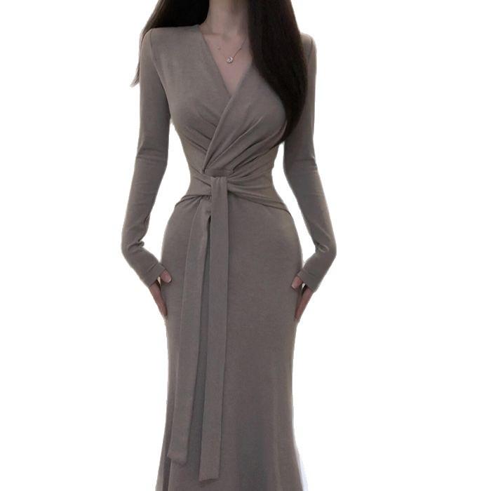 Straps Want a New V-neck Lace-up Long-sleeved Dress for Children's Autumn Wear, Slim-fitting and Thin Temperament Long Dress, Hip-wrap Skirt