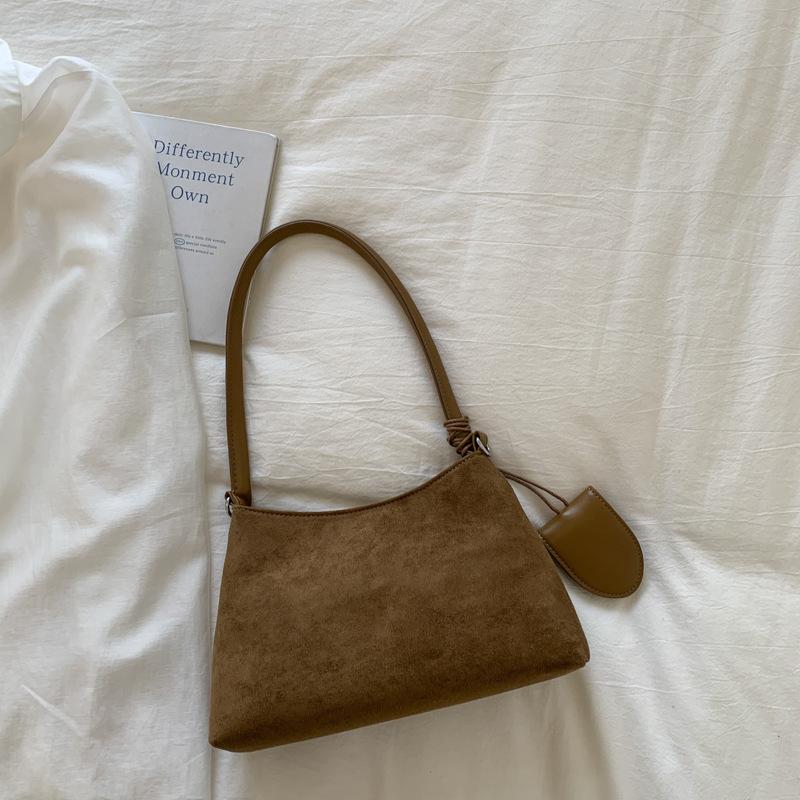 2025 New Summer High-value Fashionable Armpit Bag Maillard Handbag, Foreign-style Commuting Shoulder Messenger Bag