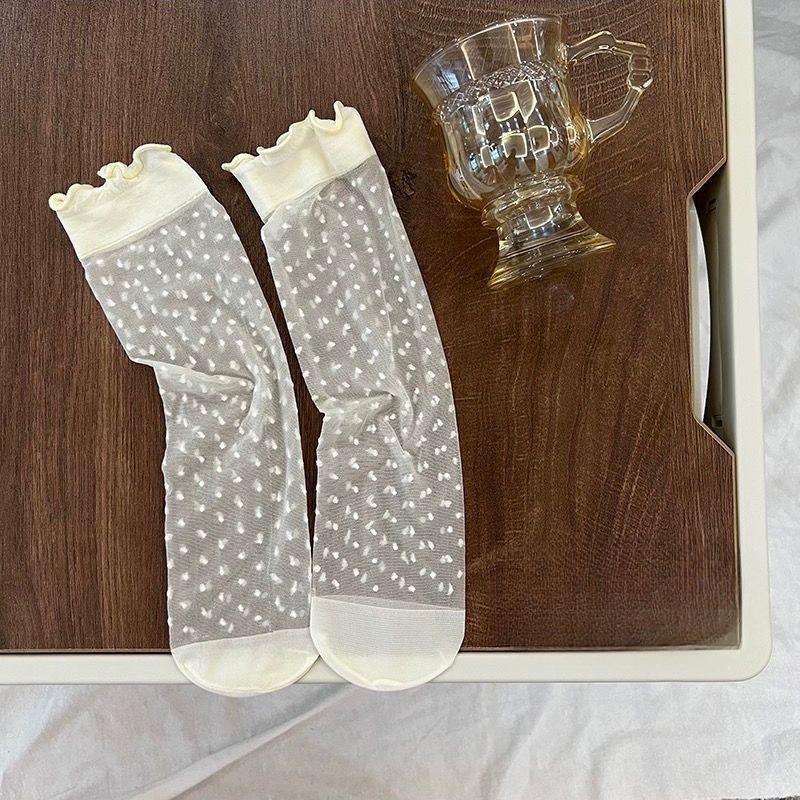 

Женские летние тонкие дышащие носки средней длины из прозрачного ледяного шелка с кружевом, отделкой «волна» и деревянным краем 1 pair