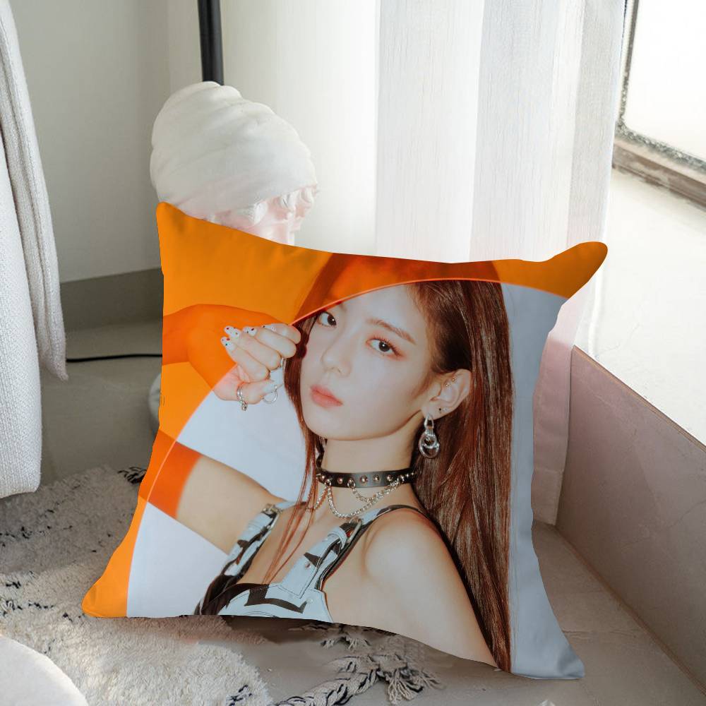 L-Lia Singer HD Pillow Cover Sofa Cushion Cover Home Room Decoration Children Gift