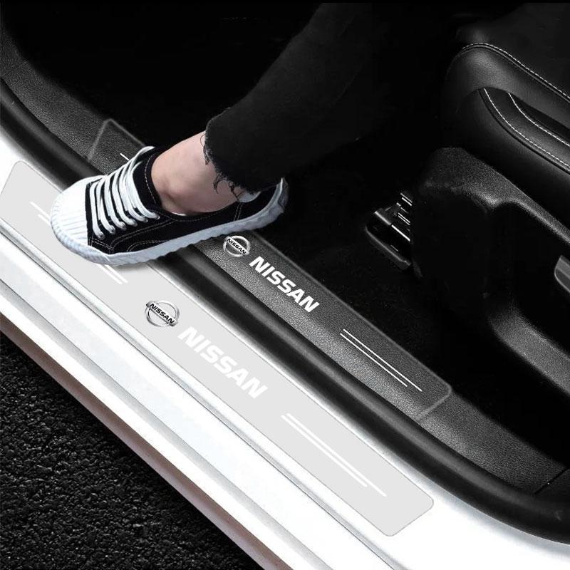 4 Stuks Auto Drempelbeschermer Transparant Decoratief Embleem 3D Sticker Voor Nissan Nismo Tiida Teana ALTIMA SYLPHY MURANO KICKS QASHQAI GTR