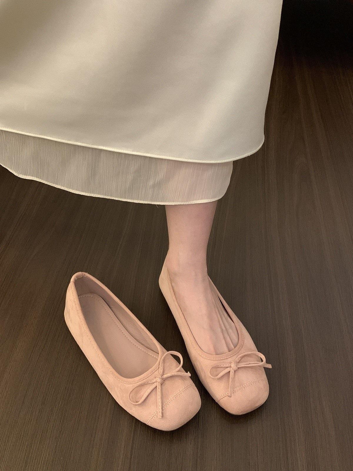 

French evening wind suede inner height increase ballet shoes women s 2025 new spring temperament red with skirt light mouth single 35