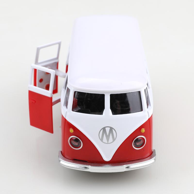(Insaccato) 1:38 Classico Bus T1 in Lega, Retrò e Raffinato, Un Giocattolo Elegante per Bambini.
