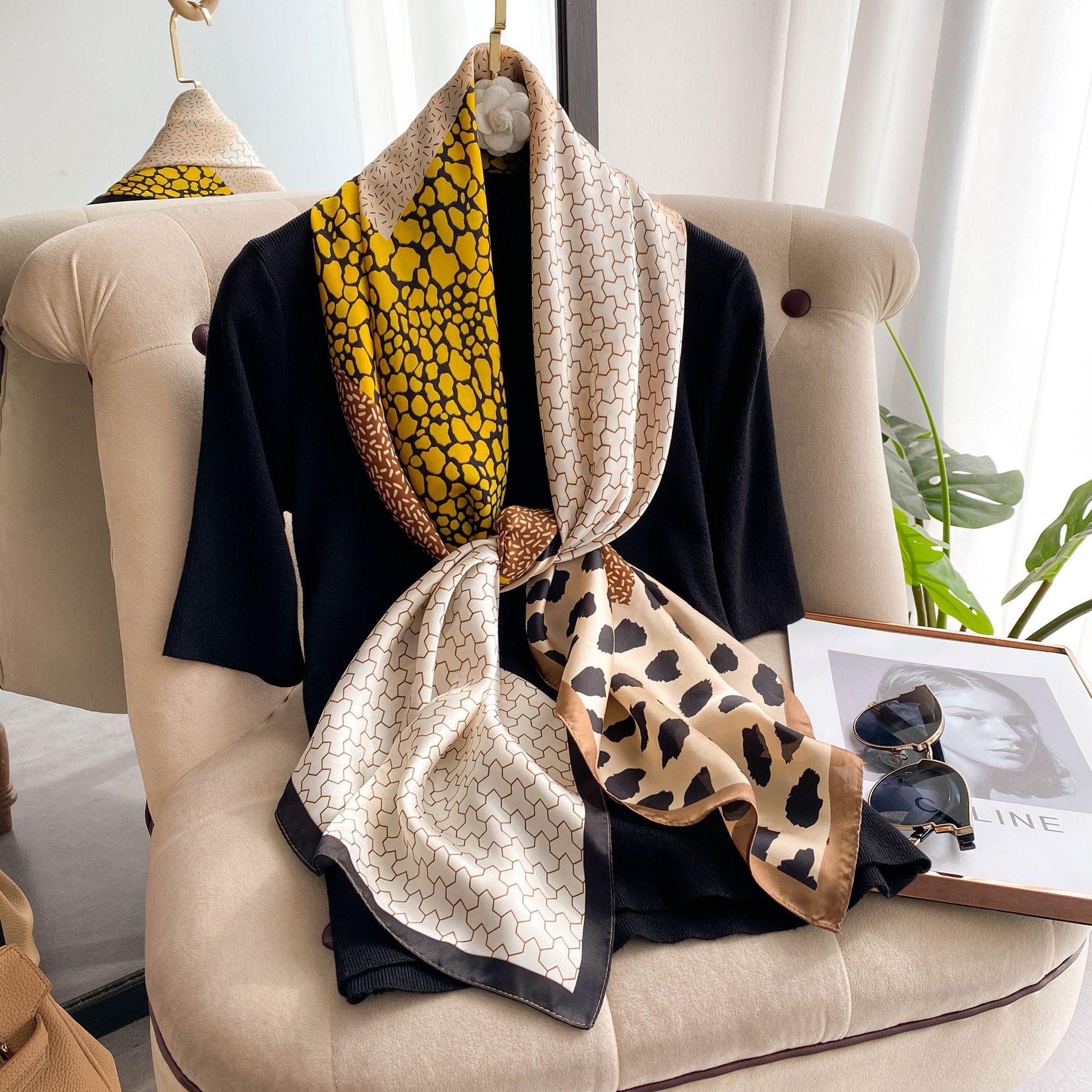 

Высококачественные роскошные шелковые шарфы, повязка на голову, шарфы, шейный шарф для женщин, шелковый шарф с цепочкой, женская декоративная шаль 110-110cm