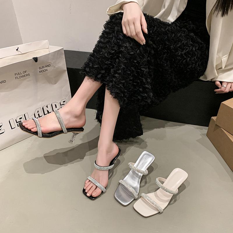 French Small Sandals To Wear Outside 2025 Summer New Niche High-end Rhinestone Thick Heels High Heels Fairy Word