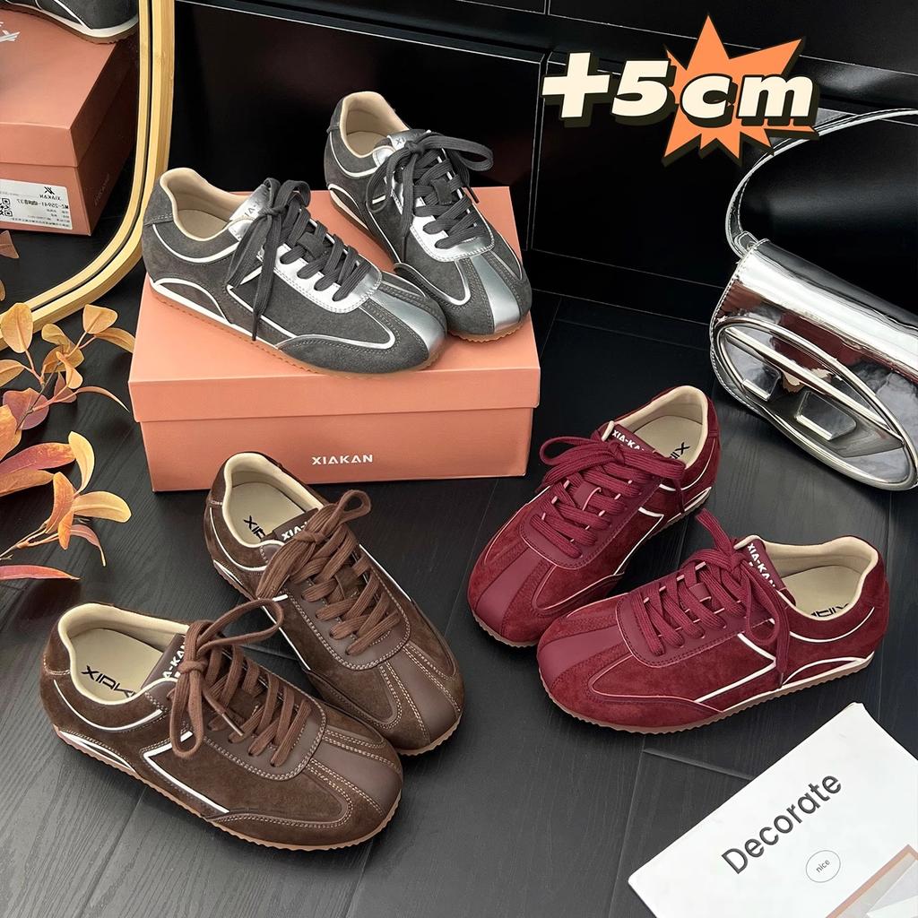 Aumento de altura interior 4cm retro americano zapatillas de entrenamiento alemanas para mujer streamer ámbar deportivas versátiles zapatos Forrest Gump 2025 nuevos zapatos de mujer