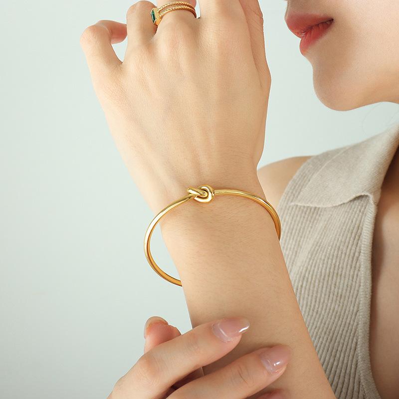 European & American Style Knotted Titanium Steel Bangle - Adjustable, Thick & Thin Design, Non-Fading