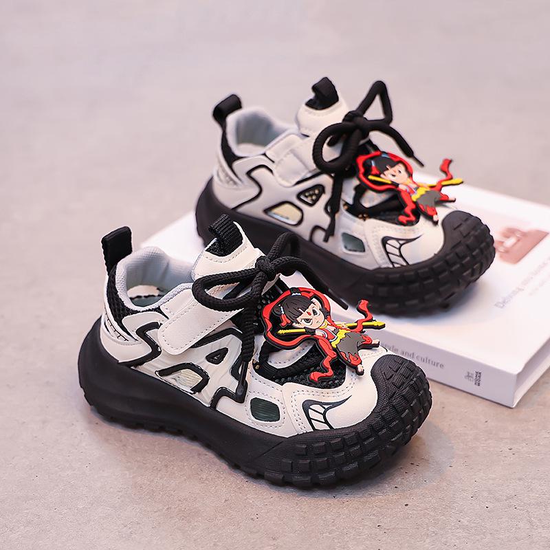 Nezha 2026 Boys  Breathable Mesh Sports Shoes - Lightweight, Soft Sole Dad Sneakers Size 34 (20.5cm inner)