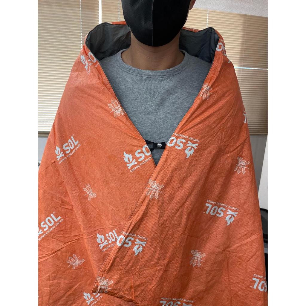 SOL Escape Insulated Blanket 14018, Breathable Outdoor Camping Survival Blanket with Primaloft Insulation