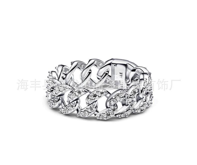 Elegant Copper S925 Heart Skull Ring Featuring Modern Geometric Design For Women