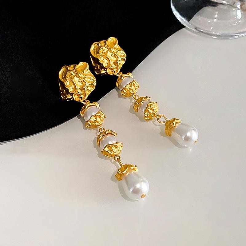 Medieval vintage earrings, court style niche high-end stud earrings Internet celebrity retro earrings jewelry women