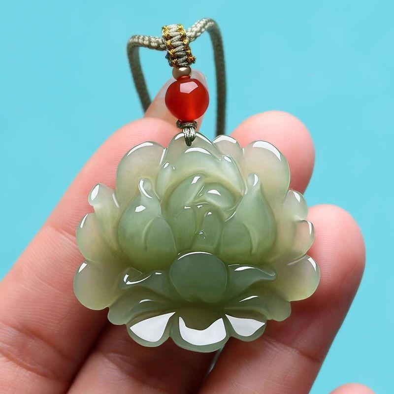 Pendant Lotus Blooming Wealth Lotus Jade Necklace for Men and Women