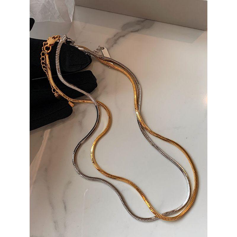 Niche Style Metal Square Women's Elegant High-End Sweater Necklace