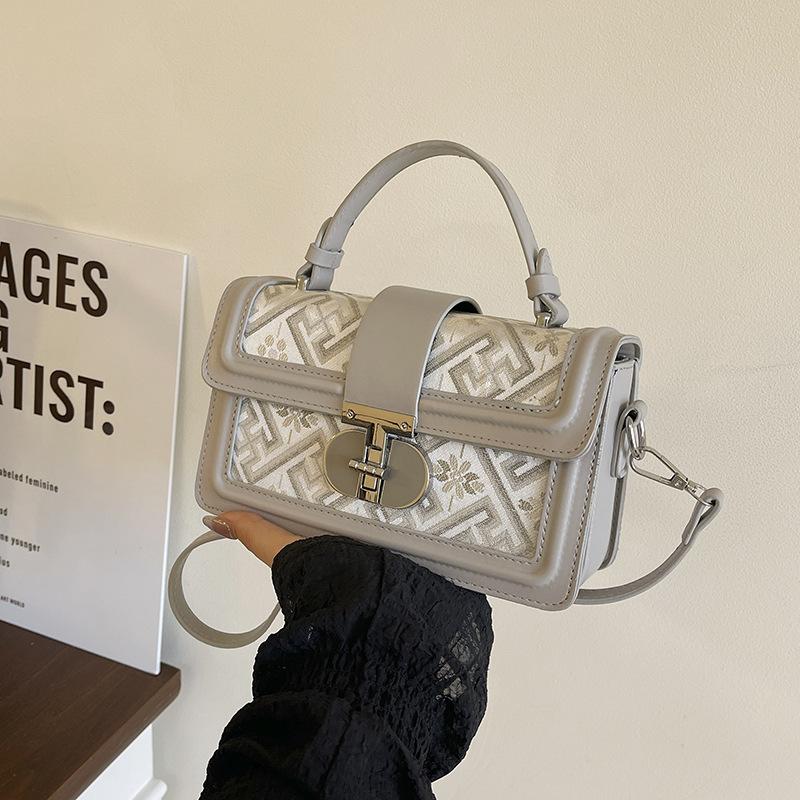 Commuting To Work Niche Design Small Square Bag New Summer Women's Shoulder Bag Fashion Shoulder Bag