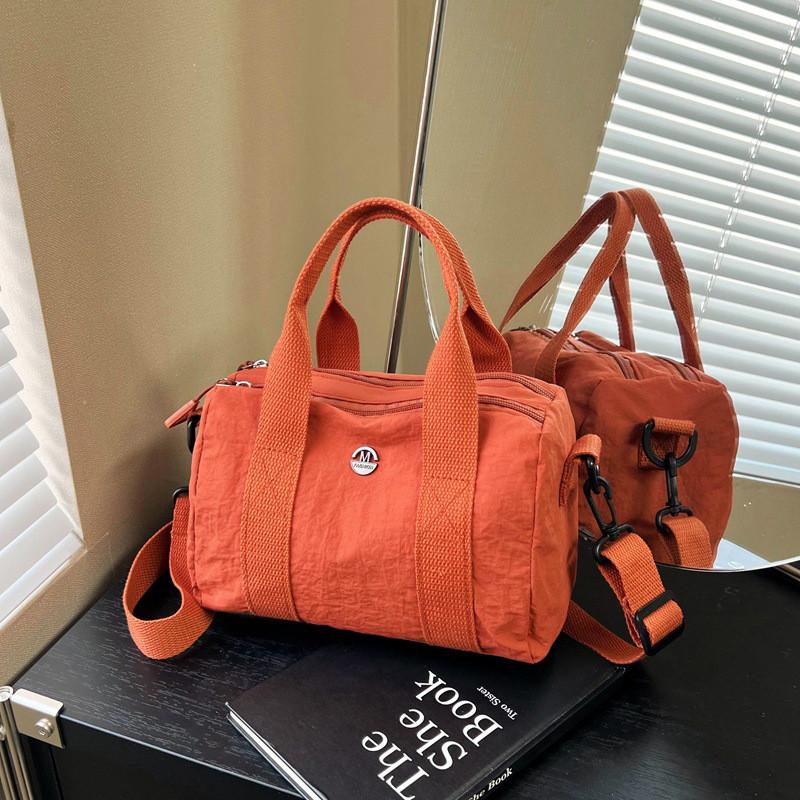 Nylon Casual Shoulder Bag For Women With Zipper Closure And Card Pocket
