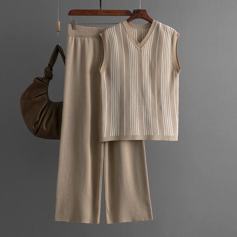 

Женский полосатый воротник без рукавов вязаный жилет однотонные широкие брюки летний новый повседневный костюм one size fits all хаки