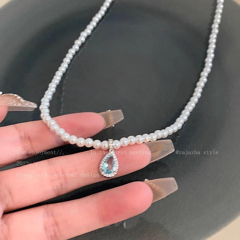 

Retro Temperament Sparkly Micro-inlay Zircon Sea Blue Teardrop-shaped Pendant Pearl Beaded Necklace for Women Charm Jewelry Gift
