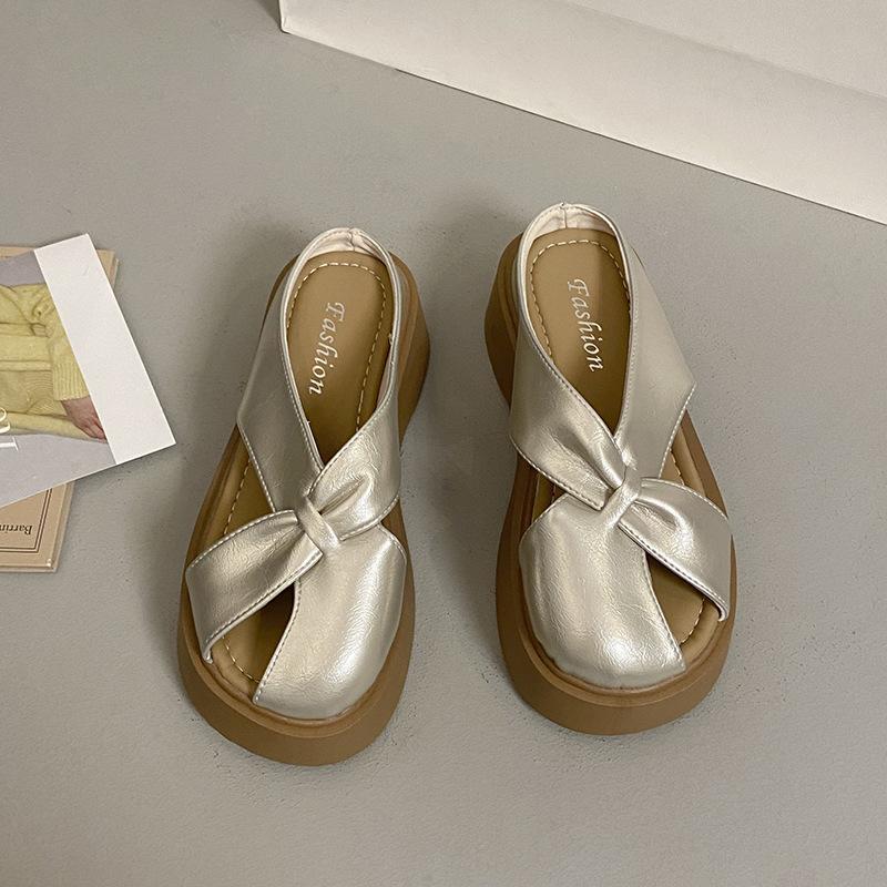 

2025 summer wear casual Muller slippers soft leather hollow bag head cool slippers comfortable round head wedge women s slippers 40 шампанского