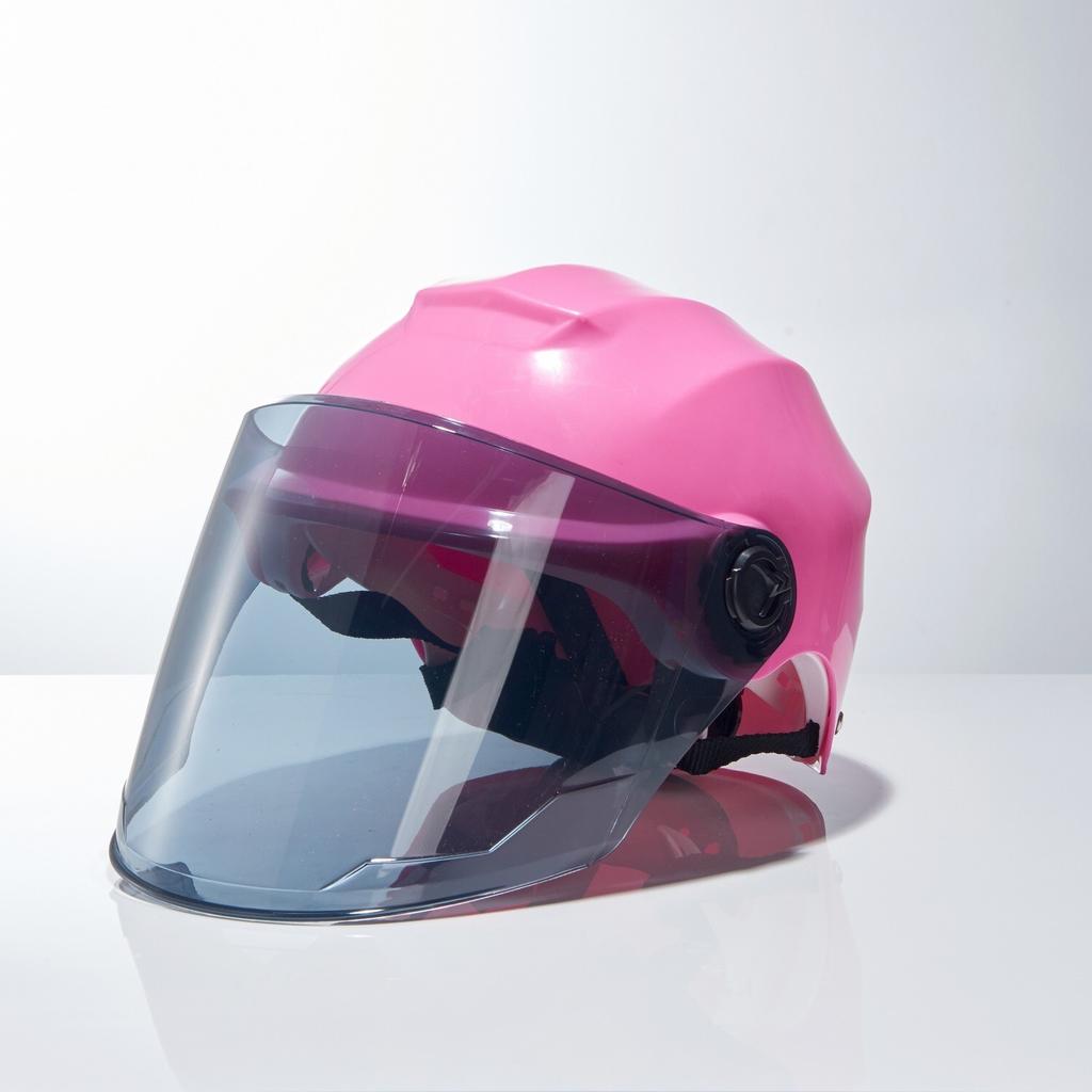 Electric motorcycle helmet Men's and women's sun protection half helmet Four seasons helmet Electric car lightweight protective cap