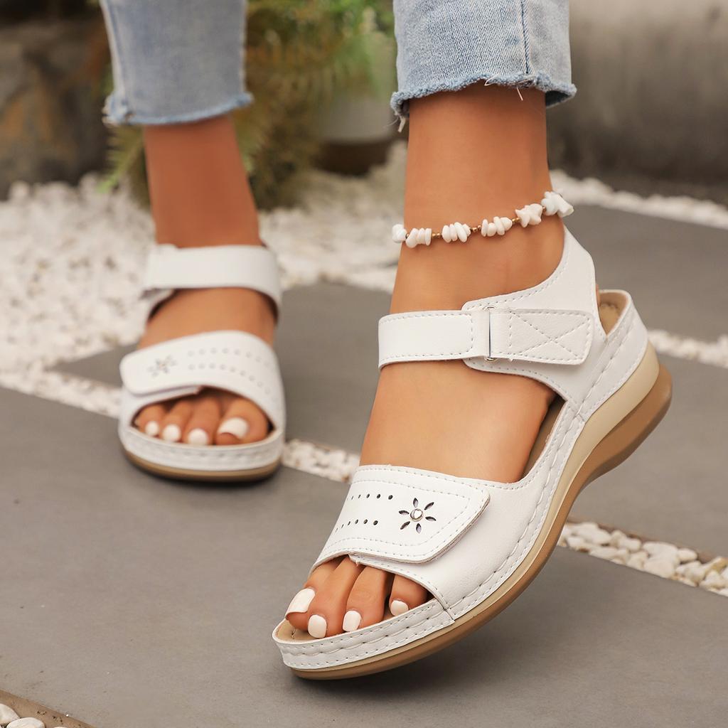 New Plus Size 36-43 Female Shoes Open Toe Women's Sandals Outdoor Casual Sandals Women Round Toe Hollow Wedges Shoes