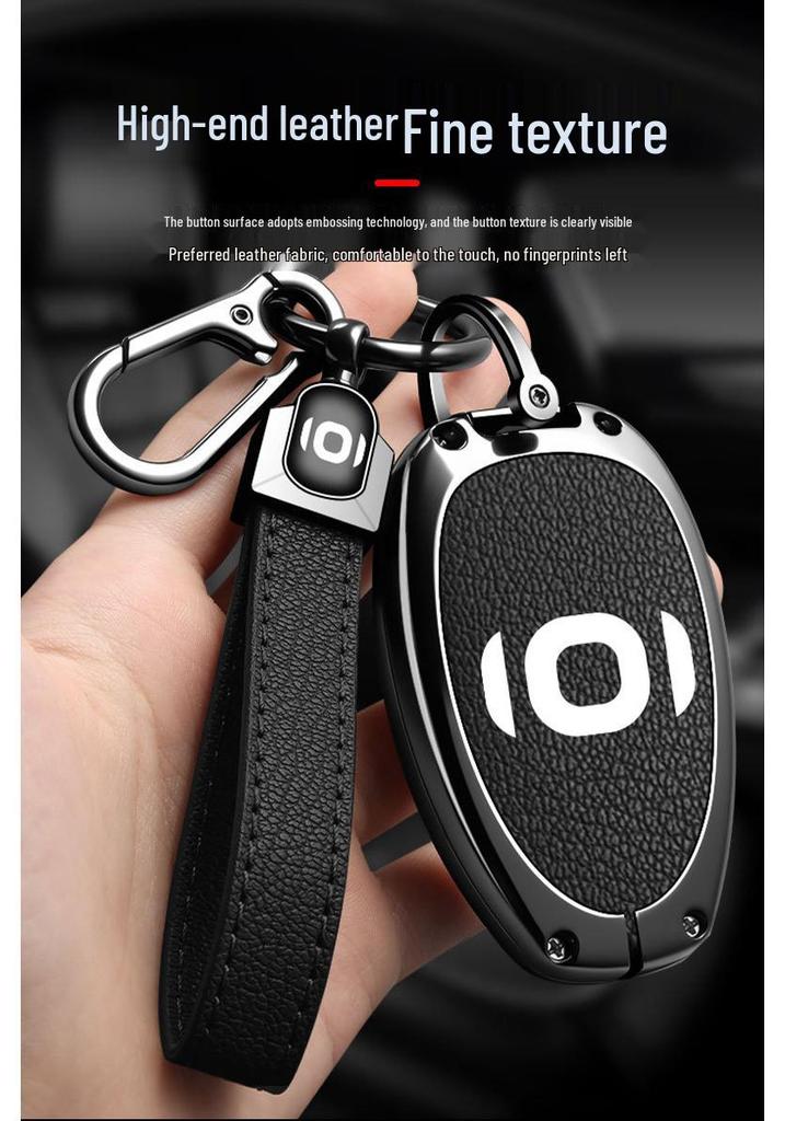 Qiyuan A07 Bluetooth Car Key Case - Stylish Metal Hanging Bag for Men and Women