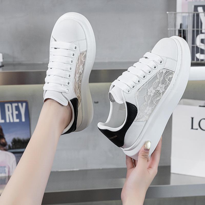 

Summer new women s ins style fashion lightweight and versatile casual platform casual board shoes 41 чорний