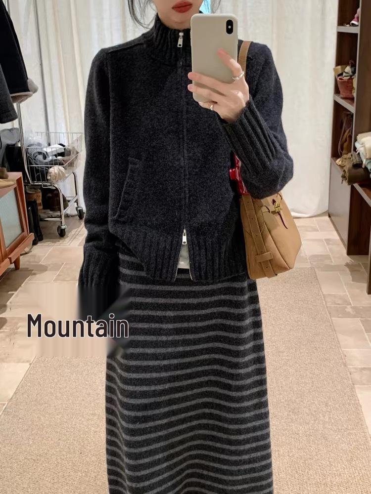 Women's Korean Stand Collar Zipper Knit Cardigan - Autumn/Winter Solid Color Sweater Coat