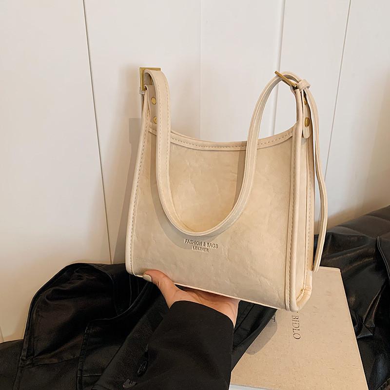 Stylish Vintage Fashion Tote Bag For Women Spacious Commuter Design In Black Brown White