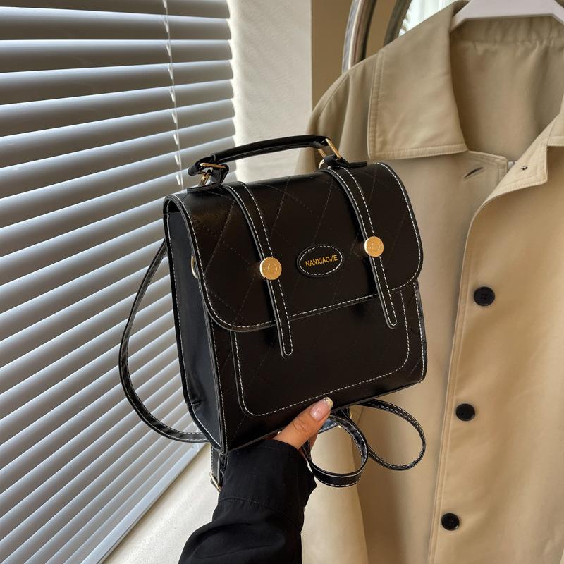 

Премиум женская сумка женская летняя новинка 2024 года рюкзак с бриллиантами премиум текстура сумка через плечо чёрный