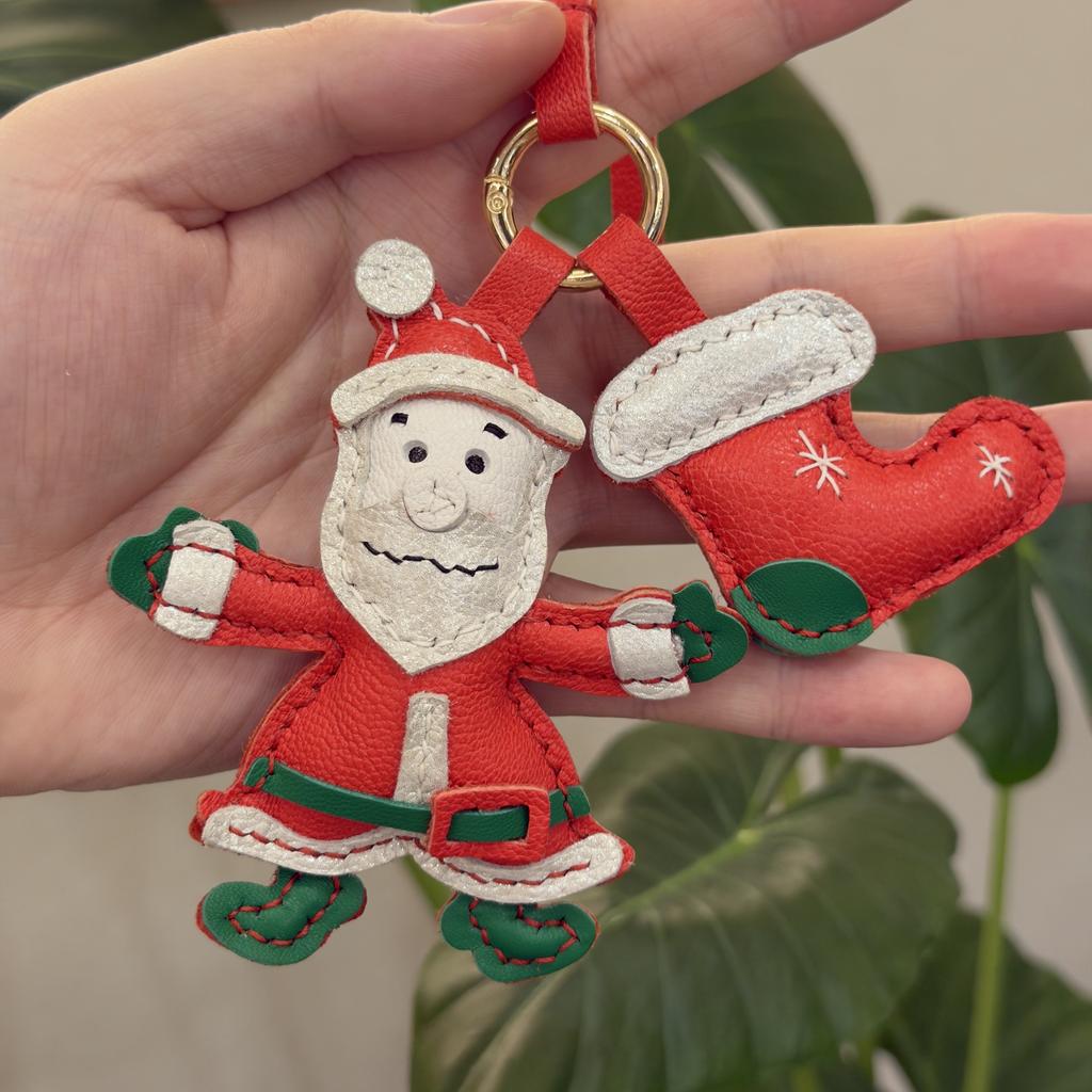 Cow Leather Christmas A Happy Family Pendant Snowman Deer Penguin Family Hanging Bag Charm Ornament Blessing Bags Accessories