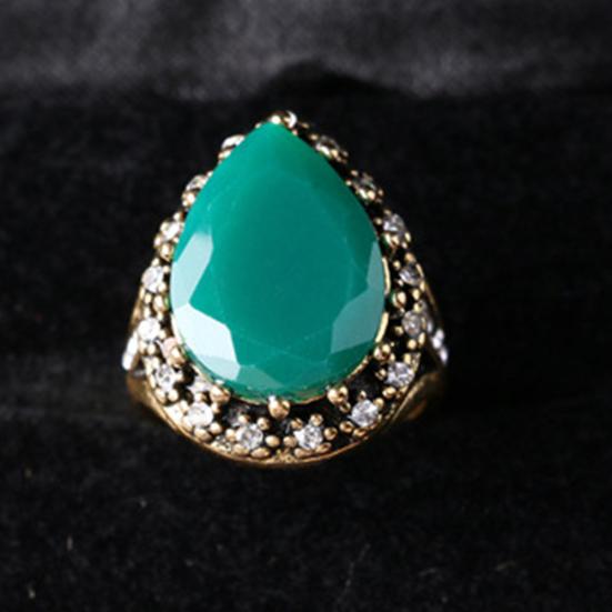Women's Ethnic Inlaid Vintage Water Drop Shiny Rhinestone Shape Ring Jewelry