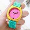 TPU Quarzuhr Rund Schüleruhr Trendige Armbanduhren für Damen Geburtstagsgeschenk für Freunde