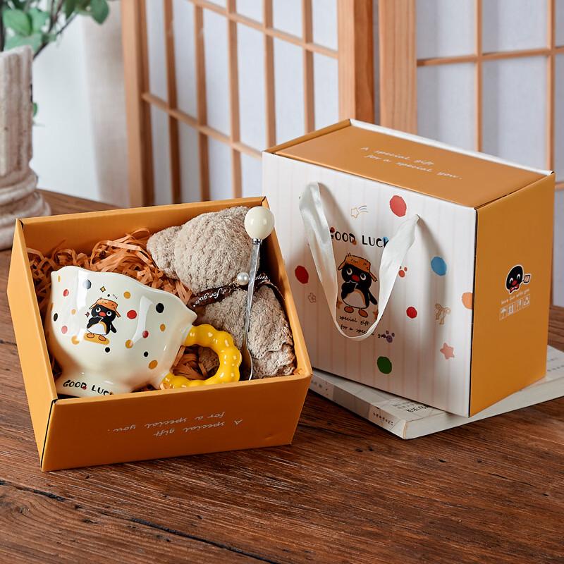 Versatile Ceramic Gift Mug Set Pearl Cup + Spoon + Towel Bear