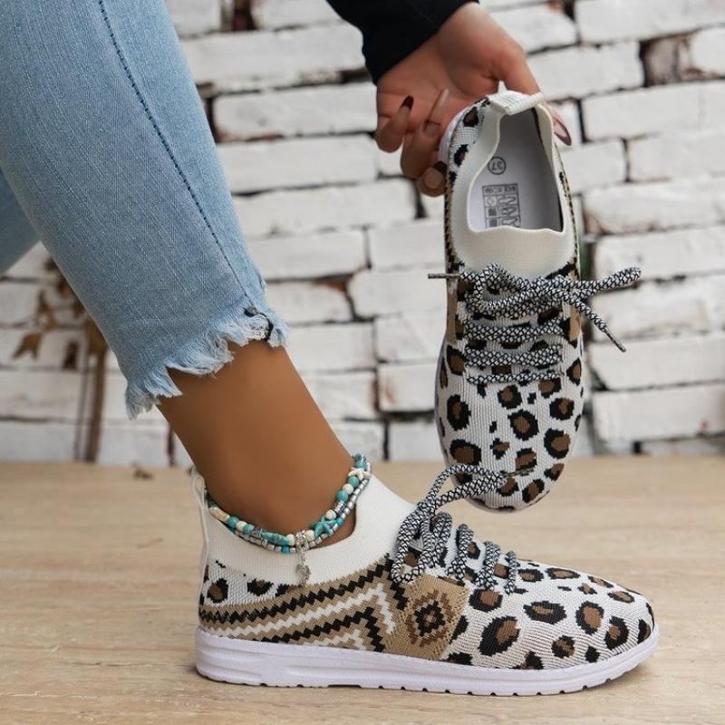 Flying Woven Casual Women's Shoes Spring New Flat-bottomed Round Head Lace-up Leopard Print Single Shoes