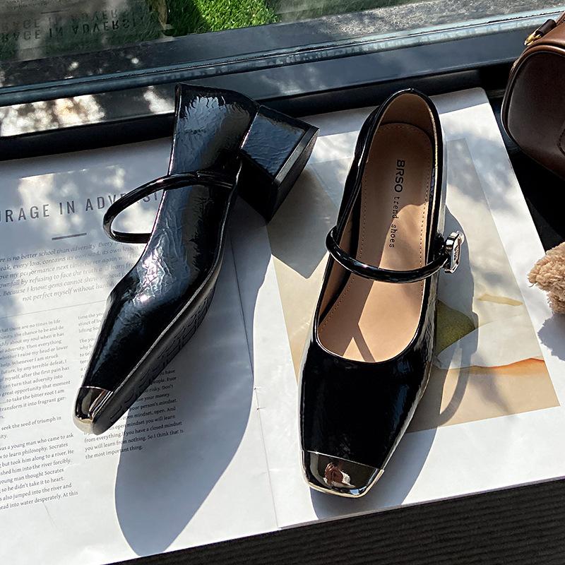 

Модная обувь женская 2025 Модные туфли-лодочки с квадратным носком женские осенние неглубокие однотонные уличные повседневные на массивном каблуке офисные женские туфли 34 чёрный