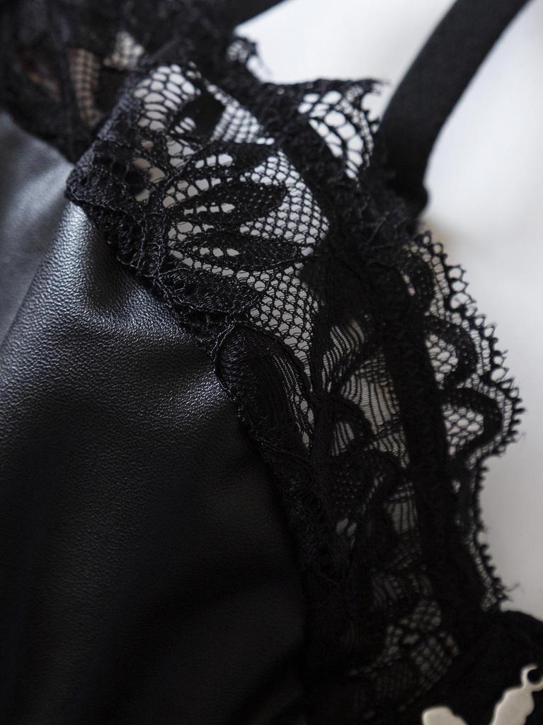 Body Modellante Lingerie 051 Patchwork in Ecopelle Nera con Lacci e Pizzo Europeo 051