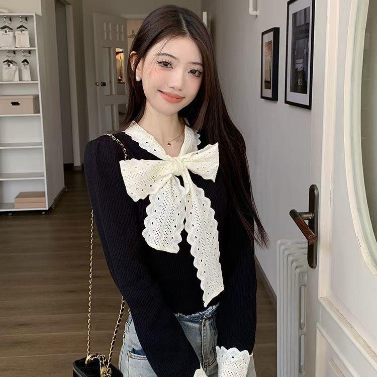 French Ribbed Lace Trim Slimming Top: Chic Autumn/Winter Base Shirt