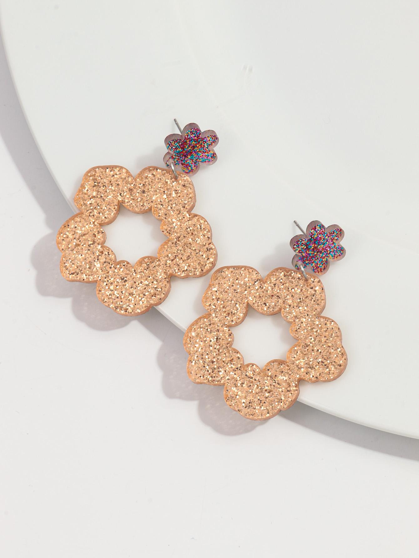 

Trendy Floral Pattern Glitter Acrylic Drop Earring Vacation Style Funny Flower Pendant Earrings for Women Valentine s Day Gifts Flower жовтий
