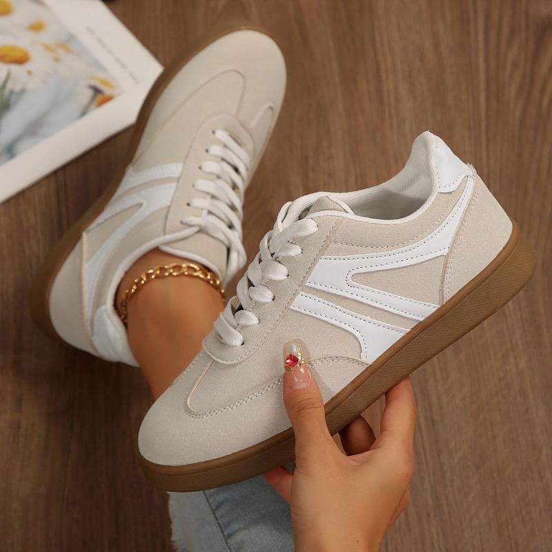 Large size white shoes women's new retro casual versatile fashion round head sports thick baseplate shoes