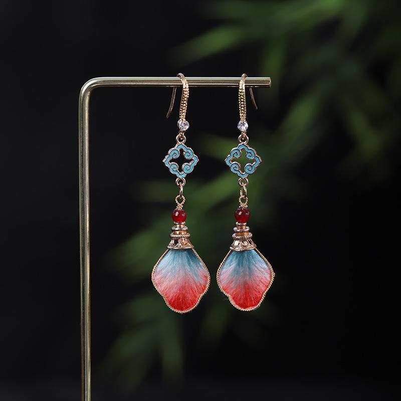 Ronghua Handmade Earrings: Intangible Cultural Heritage, Suitable for Daily Wear with Hanfu or Qipao.