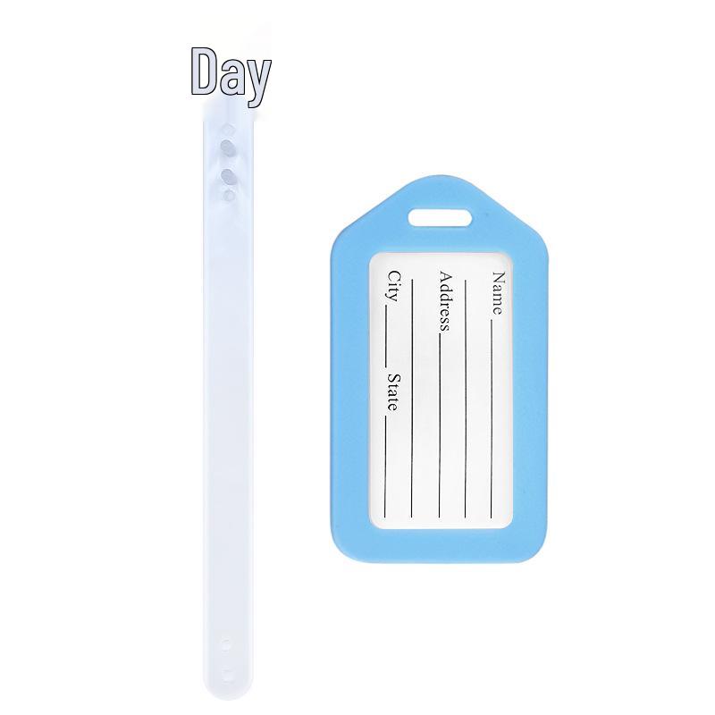 Airplane Luggage Tag Identifier: Suitcase Name & Boarding Pass Label.